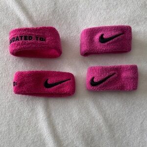 🎀 Nike Pink Wristbands Set of 4 – Women’s Athletic Sweatbands